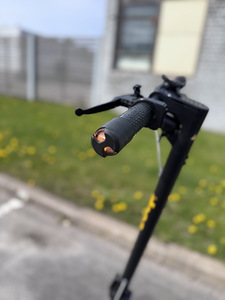 Jeep Elektritõukeratas(odo 95Km.) 25Km/h (6 foto / 8)
