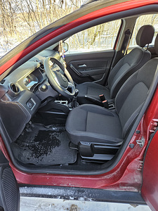Dacia Duster, maastur 4*4, diisel,2021a (9 foto / 10)
