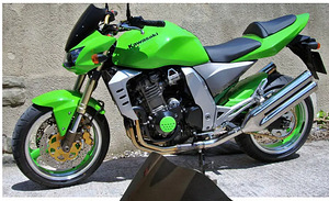 Tuulesuunaja Kawasaki Z1000 2003-2006 (5 foto / 5)