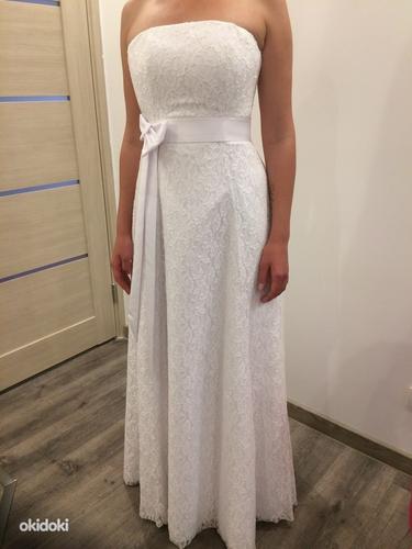 Свадебное платье размер М (фото #1)