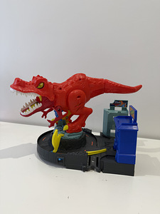 Hot Wheels T-Rex Rampage (6 foto / 9)
