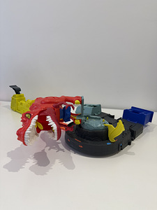 Hot Wheels T-Rex Rampage (8 foto / 9)