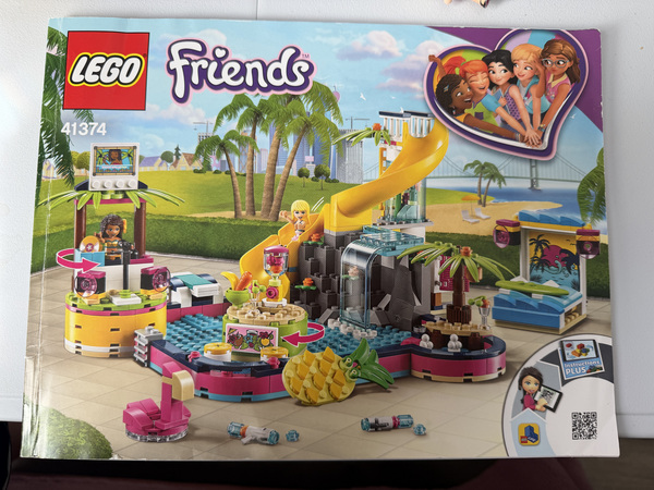 41374 LEGO Friends Andrea basseinipidu
