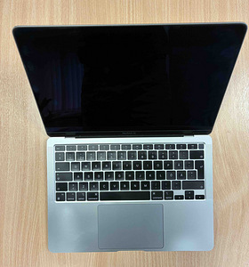 MacBook Air 13” 2020 M1 (4 foto / 4)