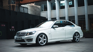 Mercedes Benz C300 4MATIC Facelift (2 foto / 9)