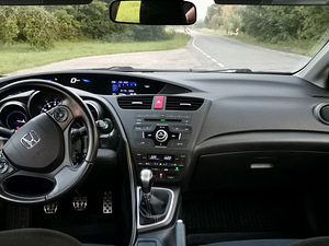 Honda Civic (9 foto / 12)