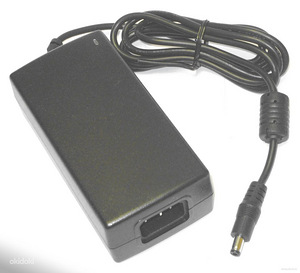 Toiteplokkid 12V / 8A / 10A (1 foto / 1)