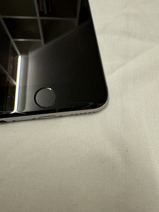 iPhone 6s 64 ГБ (3 фото из 3)