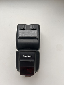 Canon Speedlite 430EX III-RT (2 foto / 4)
