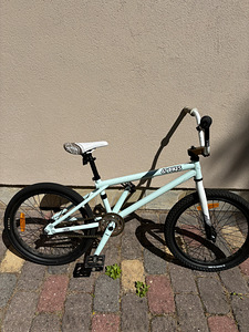 BMX ratas GT BIKE (2 foto / 6)