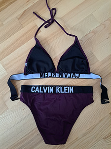 Calvin Klein bikiinid (2 foto / 2)