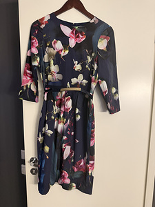 Kleit Ted Baker (3 foto / 3)