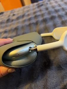 Apple Airpods Max (4 фото из 8)