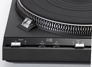 Vinüülplaadimängija Technics SL-3310 (5 foto / 5)