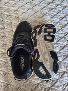 Hoka One One Bondi 7, suurus 41, naised (3 foto / 5)