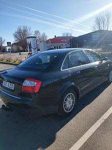 Audi A4 B6 1.9 96kw (3 foto / 3)