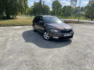 Skoda octavia (4 фото из 7)