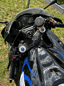 Honda CBR 600rr 2007 (8 foto / 10)