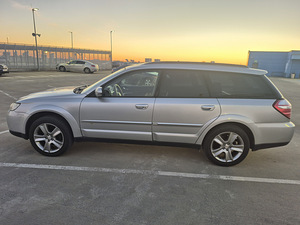 Subaru Outback 2.5 121kw (5 foto / 10)