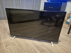 TCL 40” Full HD teler – heas korras (1 foto / 5)