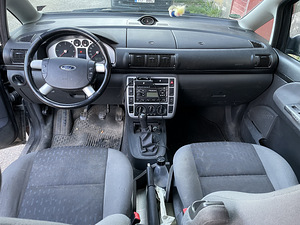 Ford Galaxy 2.0TDi 85kw (5 foto / 7)