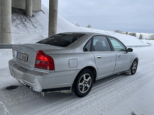 Volvo S80 Facelift 2.4 R5 125kW (3 foto / 5)