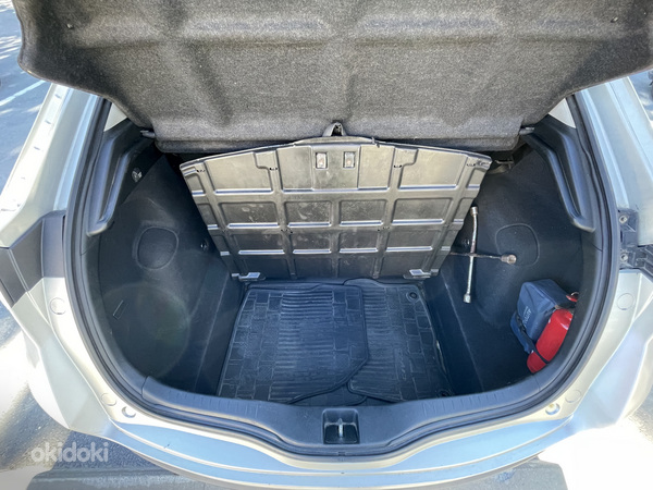 Honda Civic Hatchback Comfort (фото #13)