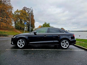 Audi A3 2019 1.0 TFSI (3 foto / 9)