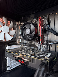 Soodne mänguriarvuti - Ryzen 5 / 1TB SSD / 16GB DDR4 (3 foto / 5)