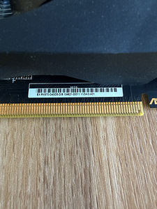 Asus RX 570 4GB (6 foto / 6)