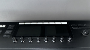 Midi Keyboard - Native instruments KOMPLETE KONTROL S49 MK2 (2 foto / 7)