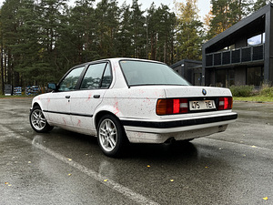BMW 316i (4 фото из 13)
