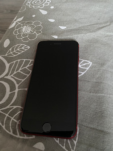 iPhone 8 64 gb (3 фото из 3)