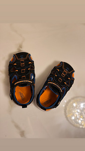 Skechers (4 фото из 6)