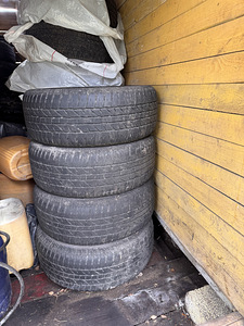 Toyota Land cruiser veljed ja rehvud (2 foto / 3)