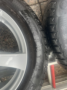 Continental 205/55 R16 Шины + диски (4 фото из 8)
