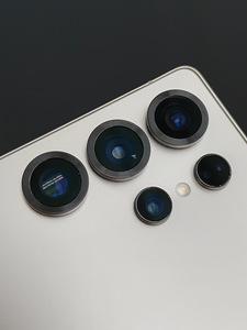 Samsung S25 Ultra (3 foto / 6)