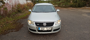 VW Passat 2.0 tfsi üv 3.2023 (3 foto / 6)