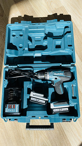 Makita akutrell DF347D (1 foto / 6)