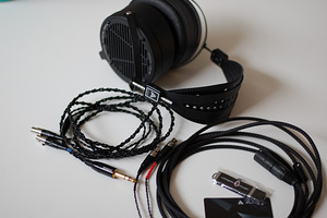 Наушники Audeze LCD-2C (8 фото из 8)