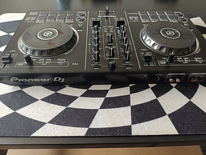 Pioneer DDJ-RB (4 foto / 4)