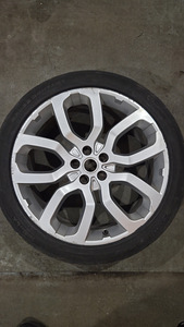 Land Rover Veljed Original OEM 5x120 R22 275/40/22 4mm (4 foto / 9)