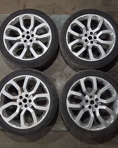 Land Rover Veljed Original OEM 5x120 R22 275/40/22 4mm (5 foto / 9)