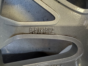 205/55 R16 шипованные шины Pirelli Ice Zero и диски 5x100 (6 фото из 6)
