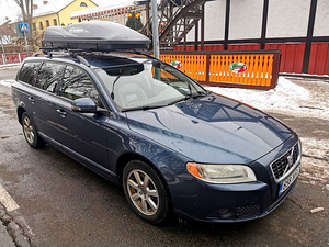 Volvo V70 2008 D5 (2 foto / 7)