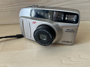 Фотоаппарат Minolta Riva Zoom