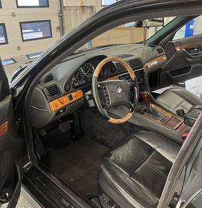 BMW 728i 1997 (4 foto / 5)