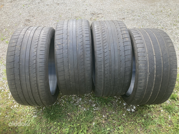 Suverehvid 21/295/35(Michelin)