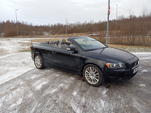 Volvo c70 (2 фото из 10)