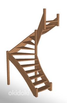 Лестница деревянная новая (фото #3)